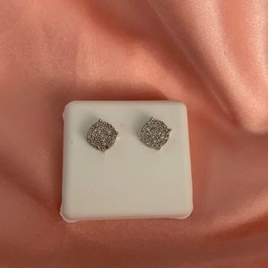Diamond earrings